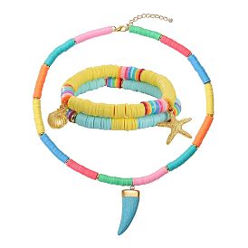 Bracelets extensibles et ensembles de bijoux collier pendentif, perles de heishi en pâte polymère faites main, laiton perles d'entretoise, apprêts en alliage et pendentifs en turquoise synthétique