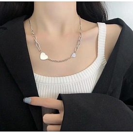 Fashionable Heart-shaped Lock Collarbone Chain - Unique Design, European and American Style.