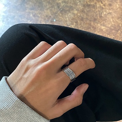 Браслет-манжета с латунной полосой для мужчин