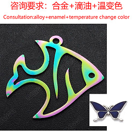 Pendentifs en alliage, avec l'émail, changement de couleur de température, poisson
