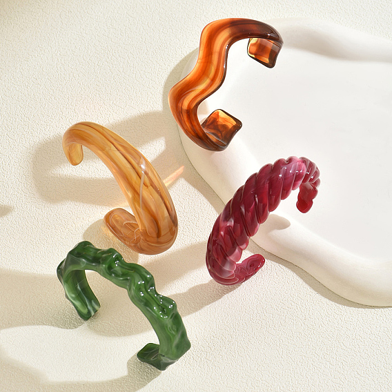 Винтажные браслеты-манжеты из смолы для женщин