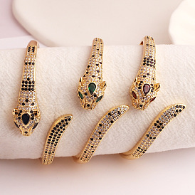 Fashion Leopard Bracelet with Full Rhinestones, Brass Material and Open Design