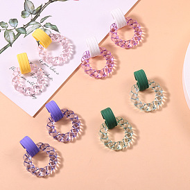 Candy-colored Twisted Earrings with Youthful Energy and Two-tone Design
