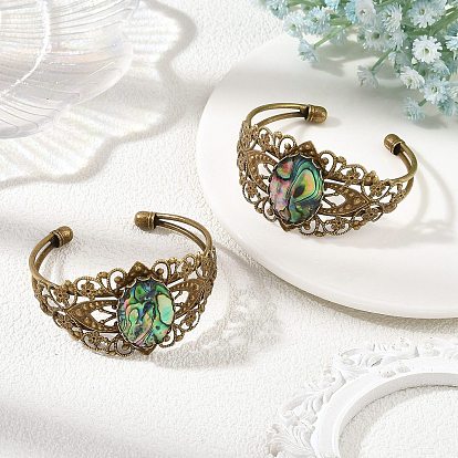 Ovale, hohle Armreifen aus Messing mit floralem Muster und natürlicher Paua-Muschel für Damen