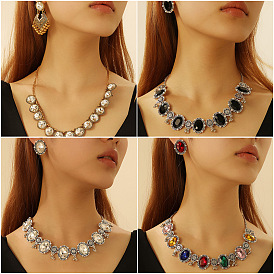 Ожерелья из сплава стекла с подвесками и серьги-гвоздики