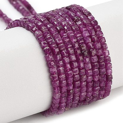 Натуральные рубиновые бисерные пряди, граненый стол, вырезанный куб