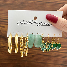 Комплект зеленых акриловых сережек - креативный кулон «Любовь», металлические сережки С-образной формы.
