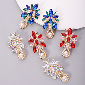 Chic and Elegant Irregular Pearl Diamond Stud Earrings for Women