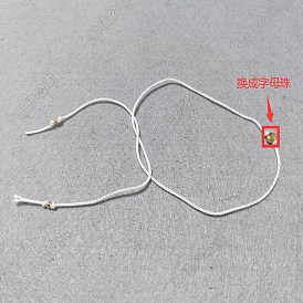 Herstellung von Armbändern aus Acrylperlen
