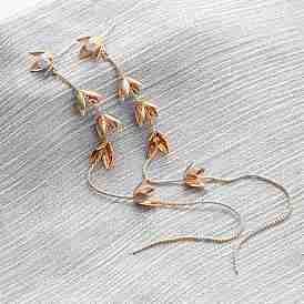 Серьги-гвоздики с кисточками из искусственного жемчуга из латуни и пластика