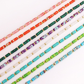 Collier de perles de pierres précieuses multicolores avec placage en or et en acier titane, bijoux de style vacances chics et polyvalents