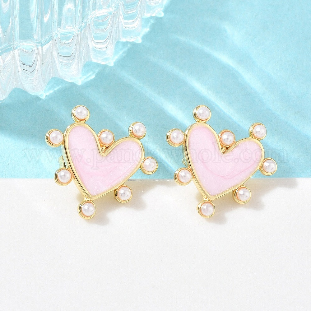Boucles d'oreilles puces en laiton émaillé pour la Saint-Valentin, avec la perle en plastique, cœur