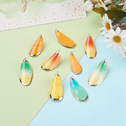 Electroplate Spray Painted Sea Shell Pendants, with Brass Findings, Oval, Golden