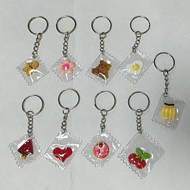 9 porte-clés en résine, avec les accessoires en fer, bonbons aux formes mixtes