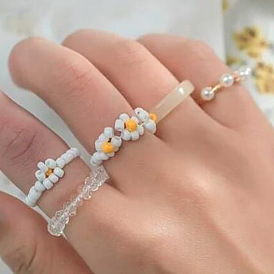 Chic Floral Pearl Ring Set with Minimalist European Style - 5 Pieces