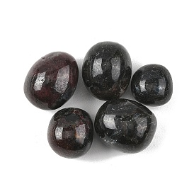 Натуральный гранат, обваленные камни, нет отверстий / незавершенного, самородки