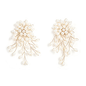 Серьги-клипсы с кисточками из пластика и латуни в виде цветка