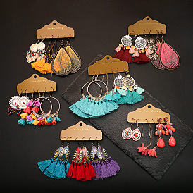 Boucles d'oreilles créoles florales bohèmes - accessoires colorés pour femmes à la mode.