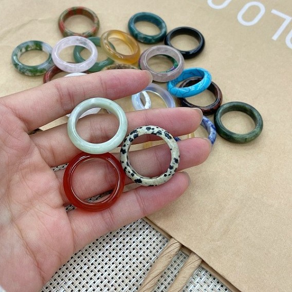 Натуральные и синтетические драгоценные камни