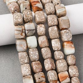 Натуральные бусины из аква терра яшмы, кубоид