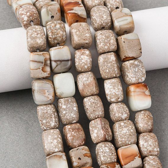 Натуральные бусины из аква терра яшмы, кубоид