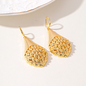 Elegant and Stylish European and American Fashion Teardrop Earrings for Women