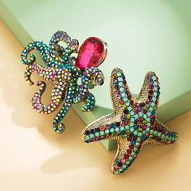 Fashionable Starfish Brooch with Rhinestone Decoration - Alloy Inlaid Water Drill Pin.