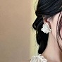 Серьги-гвоздики в виде цветов из сплава и смолы для женщин