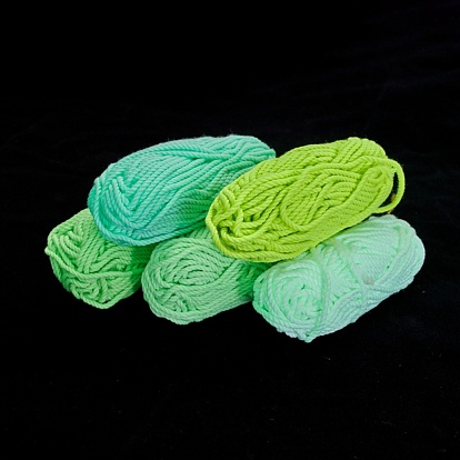 China Factory 3-Ply Polyester Luminous Yarn, Glow in The Dark Yarn