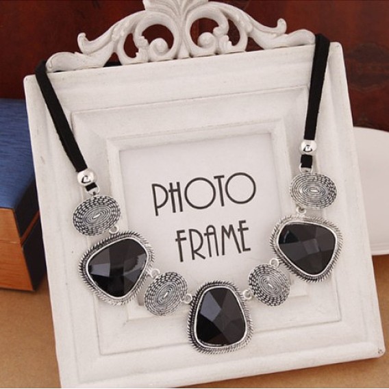 Эффектные трапециевидные овальные ожерелья-нагрудники из сплава стекла для женщин