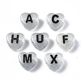 Perles acryliques fumées blanches lumineuses, trou horizontal, coeur avec lettre mixte