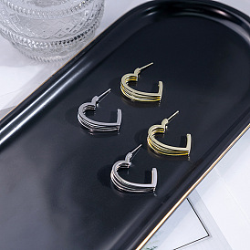 Overlap Heart Stud Earrings: Vintage Minimalist Metal Fashion Jewelry for Everyday Wear