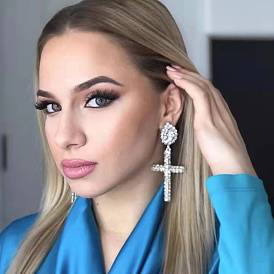 Stylish Cross Rhinestone Earrings for Women - Trendy Fashion Jewelry with Unique Personality and Charm