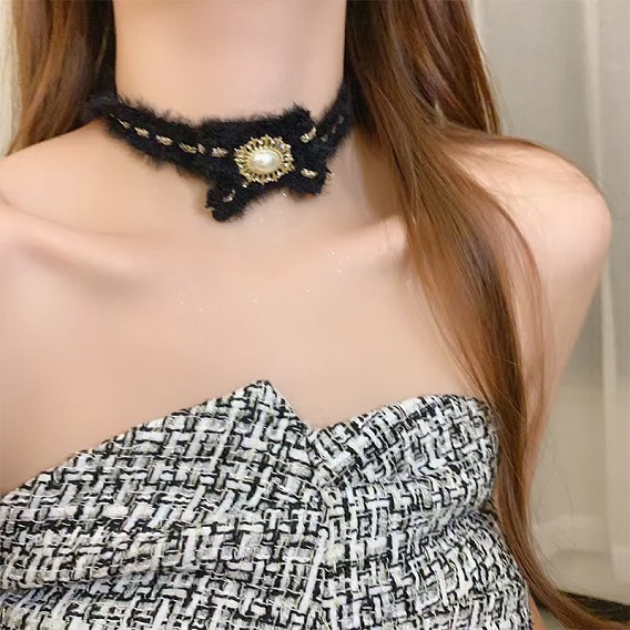 Мягкие плюшевые ожерелья-чокеры с бантом из искусственного жемчуга и сплава для женщин