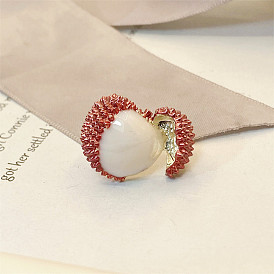 Exquisite fruit lychee brooch women's fashion anti-light corsage personality temperament pin coat cardigan accessories