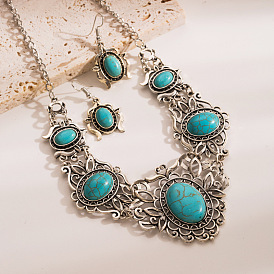 Exaggerated Alloy Necklace Set with Vintage Turquoise Pattern Lock Collar Chain for Women