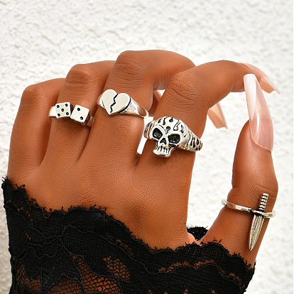 Fashion personality ladies sword skull dice heart ring set D1372