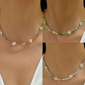 Vintage Colorful Glass Bead Flower Necklace for Women, Short Style