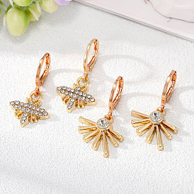 Cute Bee-shaped Irregular Sun Earrings with Full Diamonds and Delicate Pendants