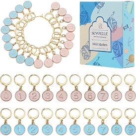 Плоские круглые с эмалевыми подвесными маркерами с номерами, подвески крючком, маркер с замком и кольцом с подвеской в виде винного бокала