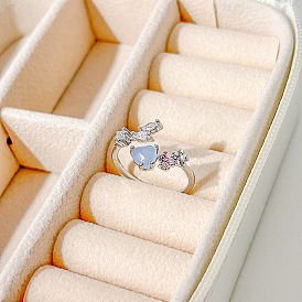 Romantic French Cat Eye Heart Ring - Chic and Elegant Women's Statement Jewelry