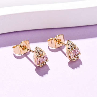 Серьги-гвоздики в форме слезы с микропаве из кубического циркония из латуни