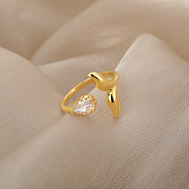 Регулируемое кольцо «Зачарованный хвост русалки» с цирконием «Кит», сказочный стиль.