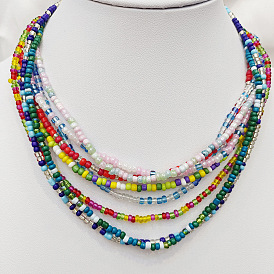 Collier court de clavicule de perles de riz colorées de style bohème pour femmes