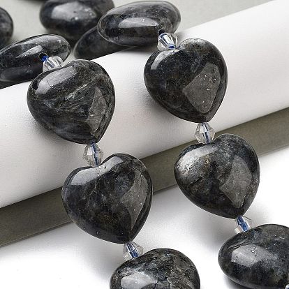 Натуральные нити бус из ларвикита, сердце, с бисером