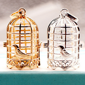 Exquisite pure copper hollow three-dimensional can open birdcage treasure box sachet box necklace pendant pendant