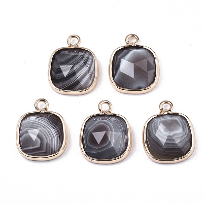 Природный драгоценный камень завораживает, с краем и петлей из латуни, покрытой светлым золотом, квадратный, граненые