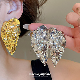 Aretes de aleación para mujer, hoja