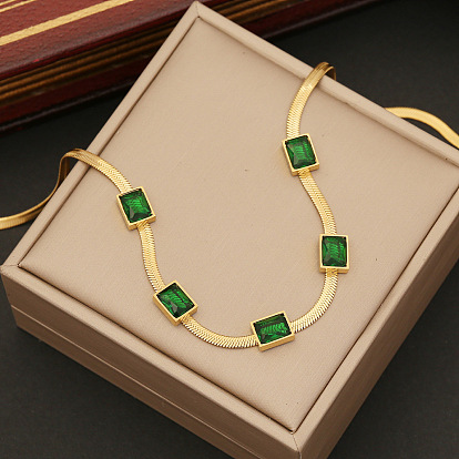Green Square Stainless Steel Necklace - Minimalist Serpentine Chain for Elegant Collarbone Look