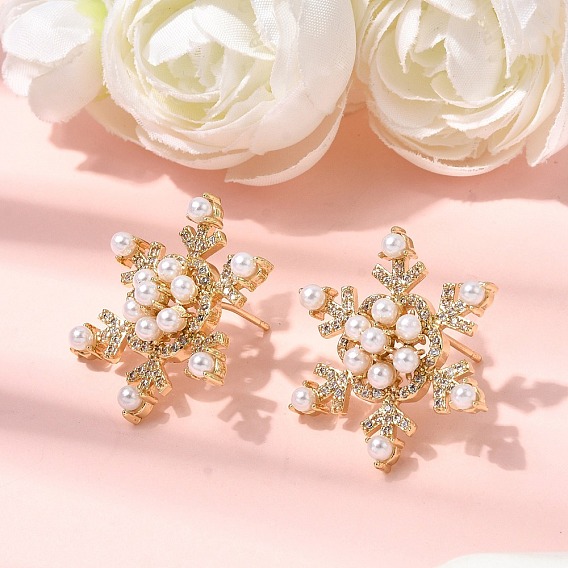 Серьги-гвоздики из латуни с микропаве из прозрачных кубических цирконий в форме снежинки, с пластмассовой жемчужиной abs, долговечный, стойки покрытие, без свинца и без кадмия